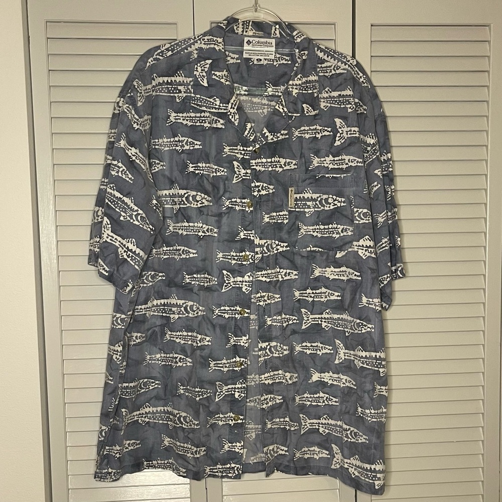 Columbia Sportswear Men's Blue Fish Print Shirt
